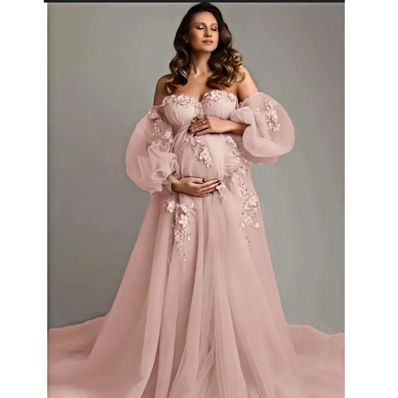 Hand-Finished Maternity Gown - - đánh giá và giá Embroidery Jersey