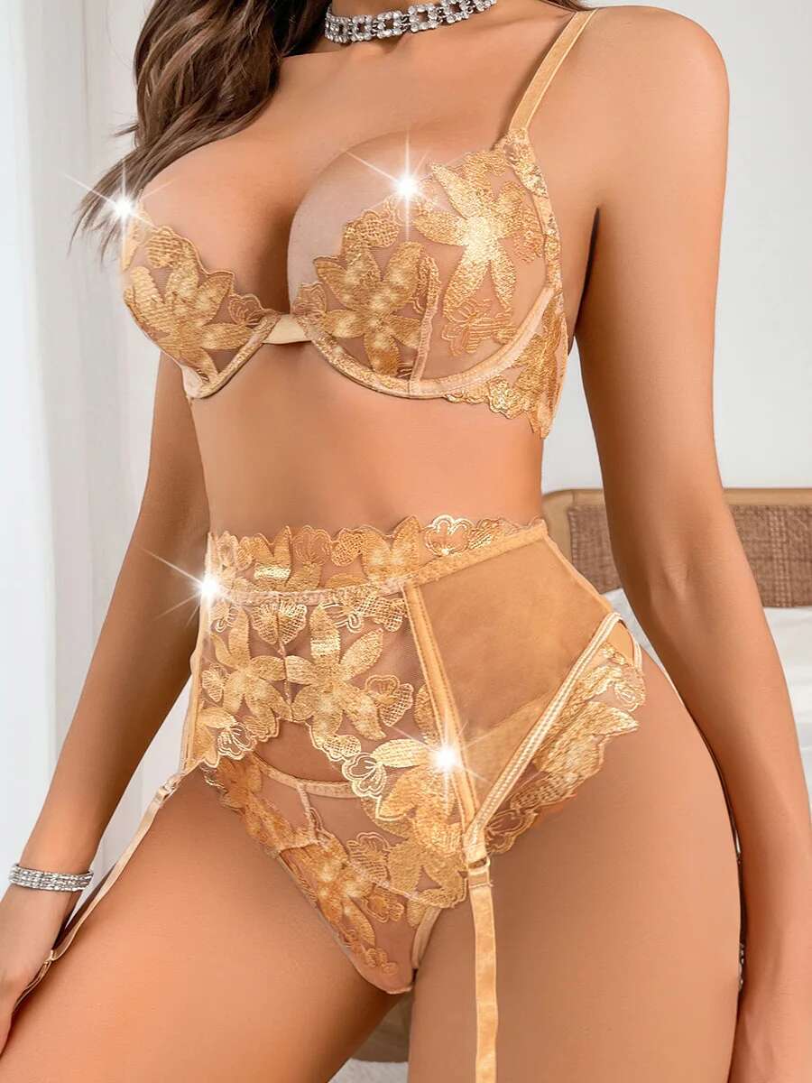New Three Piece Fun Set Gold F - đánh giá và giá Embroidery Gold