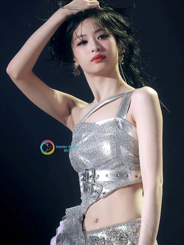 BabyMonter AhYeon Jazz Dance P - đánh giá và giá Embroidery Gold